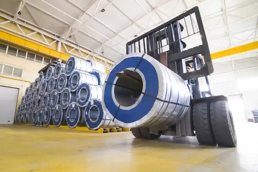 Loading steel coils with a forklift